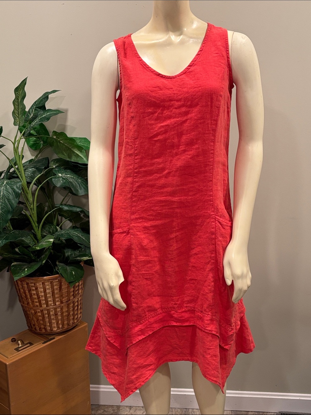 Click Color Me Cotton Salmon Orange Sleeveless Linen Dress w/ Handkerchief Hem